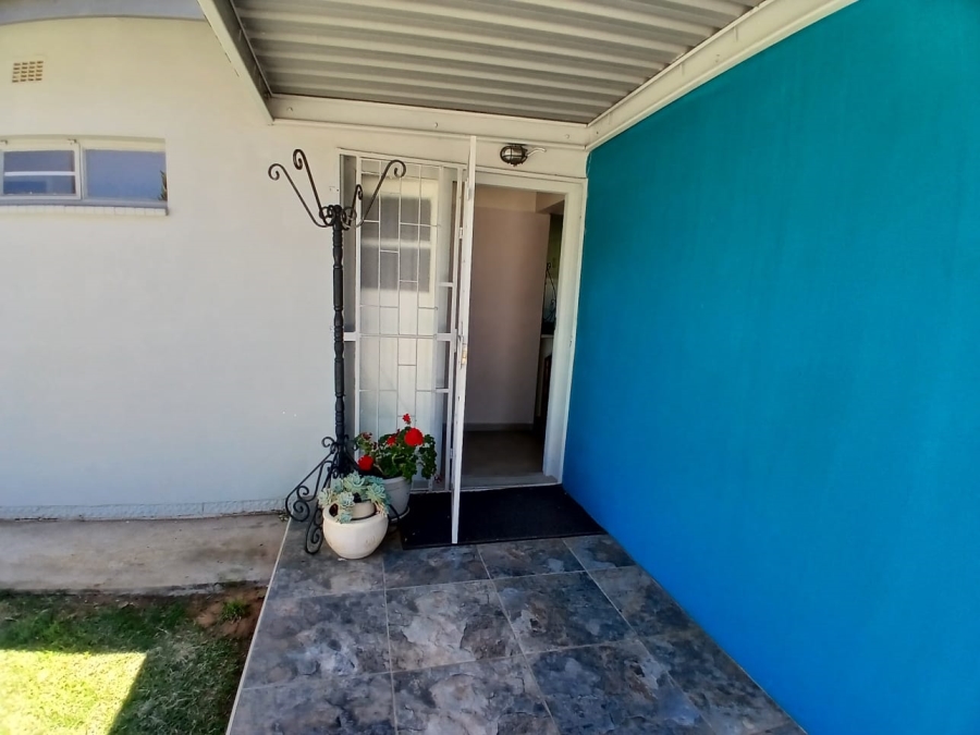 To Let 3 Bedroom Property for Rent in Universitas Free State